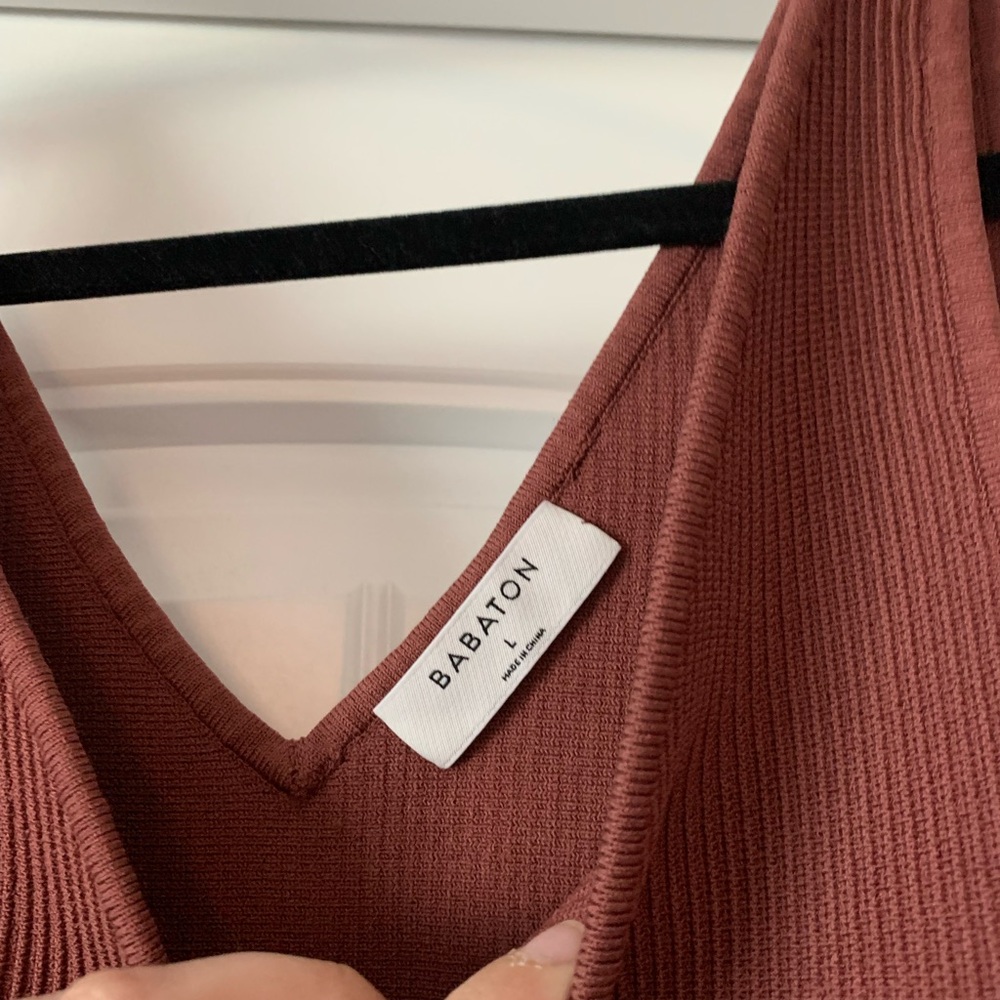 Babaton Ribbed V-Neck Tank Top in Rust - Picture 2 of 4